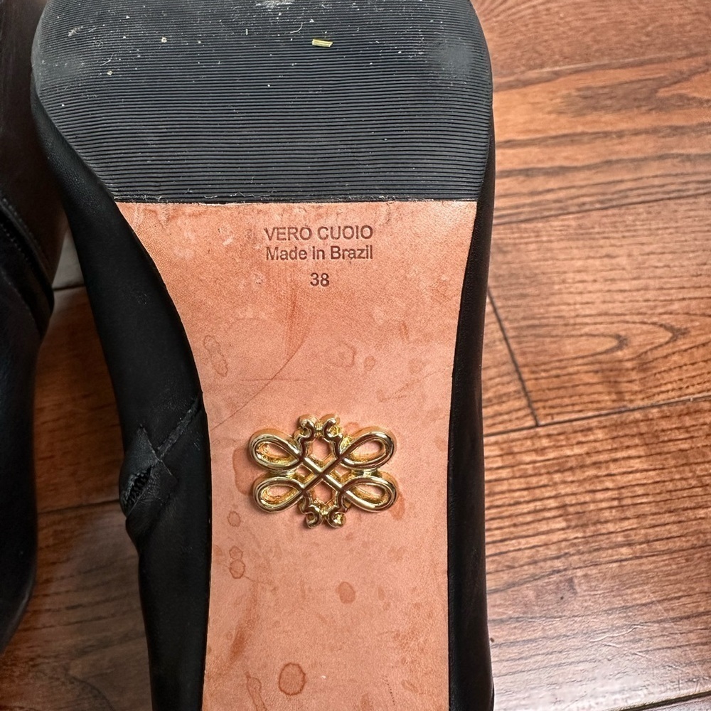 Zvelle Electra Pointed Toe Ankle Booties - Made in Brazil - Picture 9 of 12